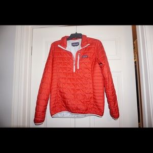 Patagonia Women’s nano puff pullover Red Medium